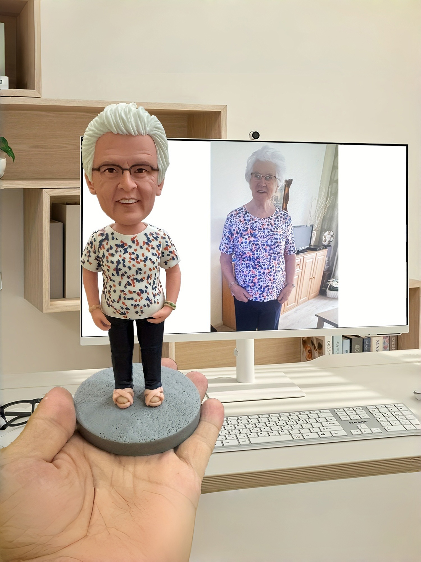 Customize Personalized Cartoon Clay Figurines Photo-Customized Exclusive Gifts